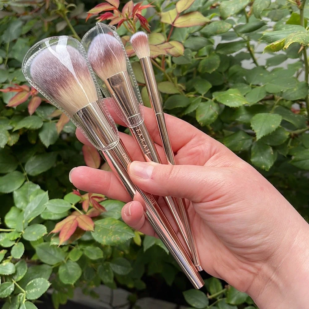 NWT F.A.R.A.H Makeup Brush Trio